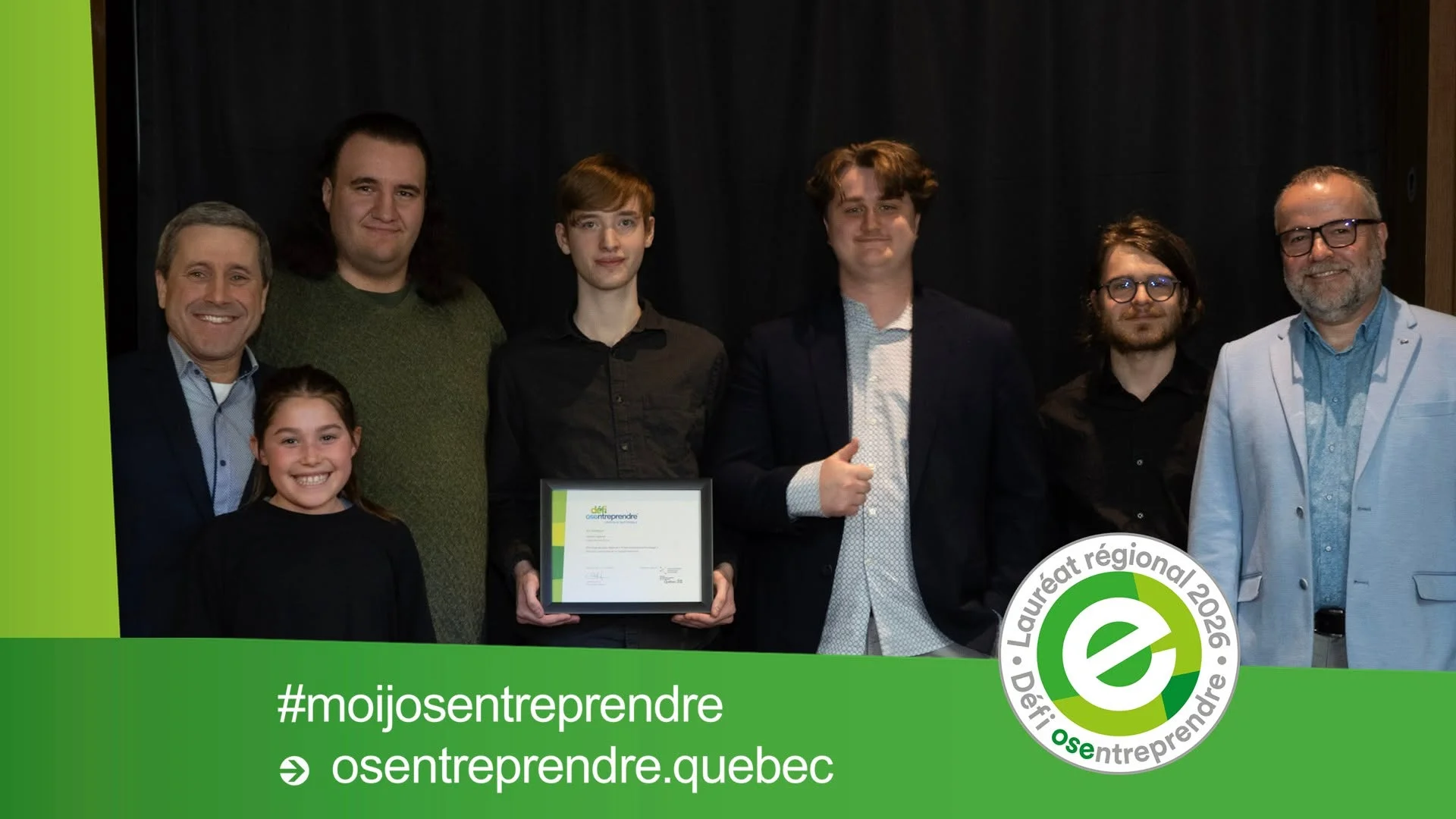 L’équipe Air-Métique reçoit son prix au Défi OSEntreprendre.